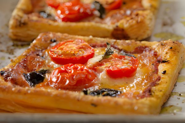 Pizza-puff-pastry-bakemartathome